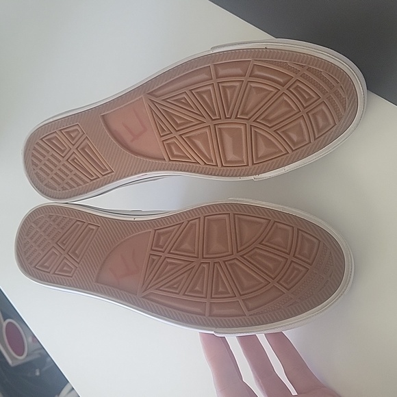 Sparkly Gold Sneakers - Picture 4 of 6